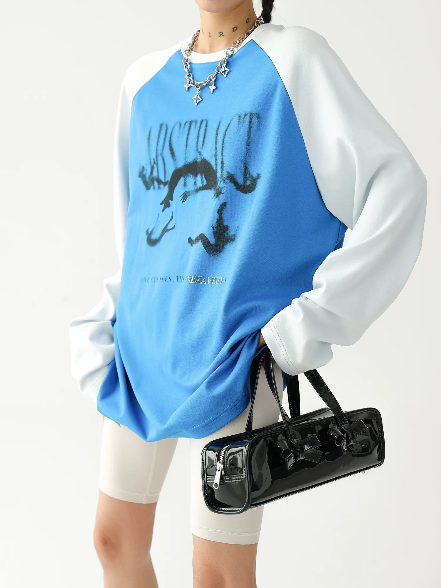Abstract Graphic Raglan Long Sleeve T-Shirt - Image 8