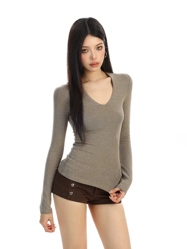 Basic V-Neck Long Sleeve Pullover - Image 3