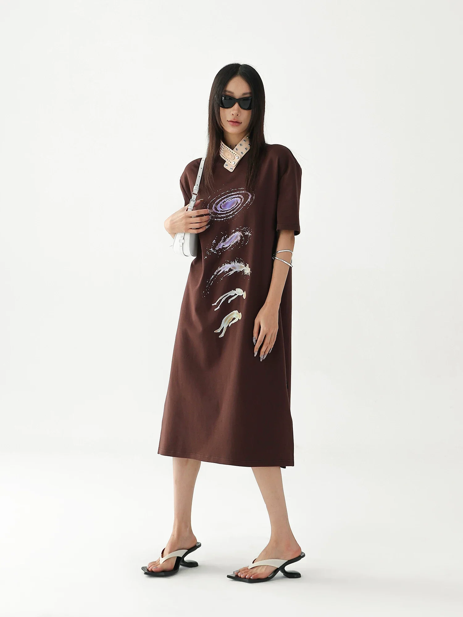 Graphic Print Over-the-Knee T-Shirt Dress - Image 8
