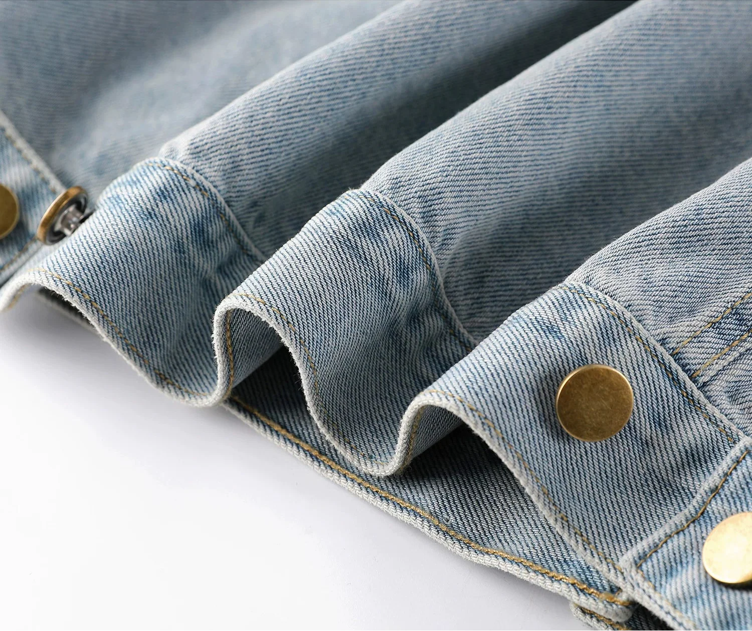 Cropped Vintage Denim Jacket - Image 8