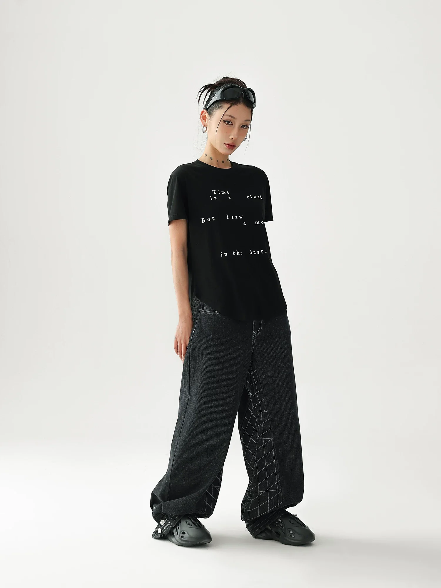 Curved Hem Letter Print Short-Sleeve T-Shirt - Image 13