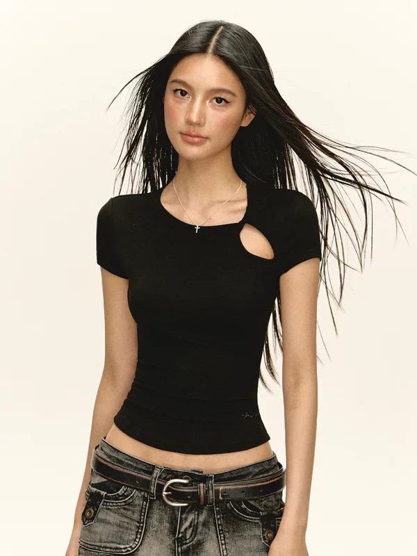 Cutout Shoulder Fitted Short Sleeve Top - Image 3