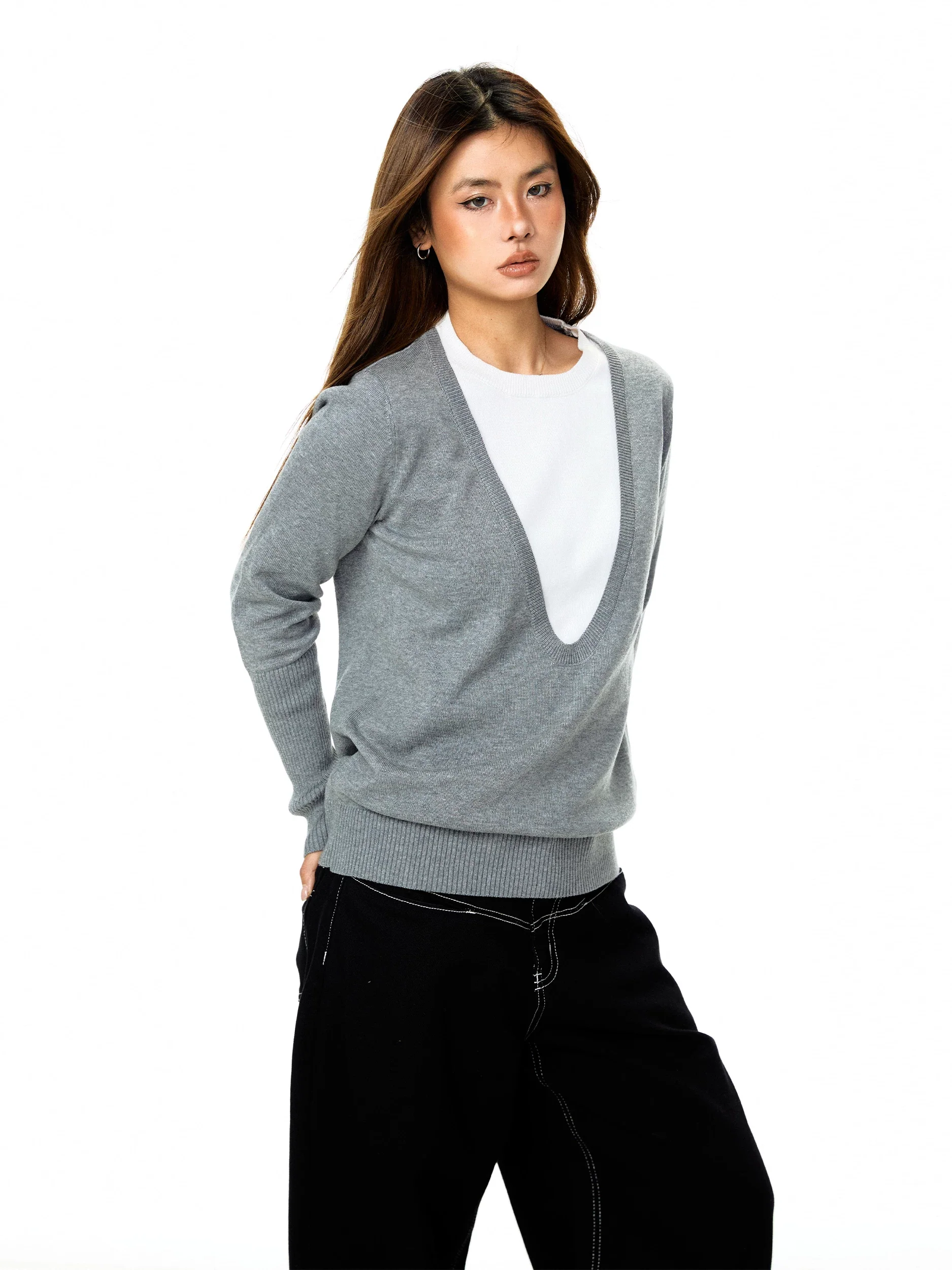 Deep V-Neck Two-Piece Knit Sweater - Image 3
