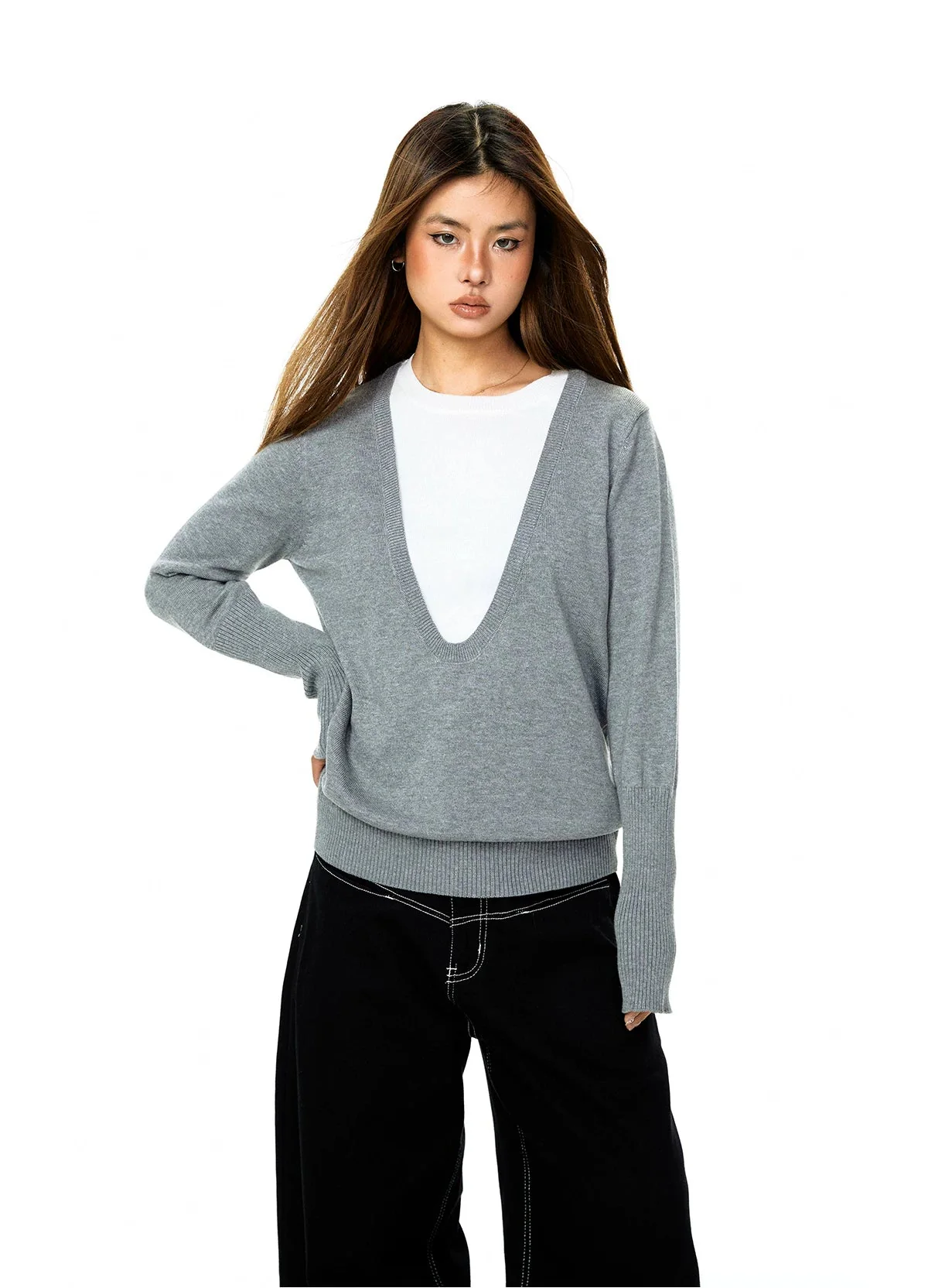 Deep V-Neck Two-Piece Knit Sweater - Image 5