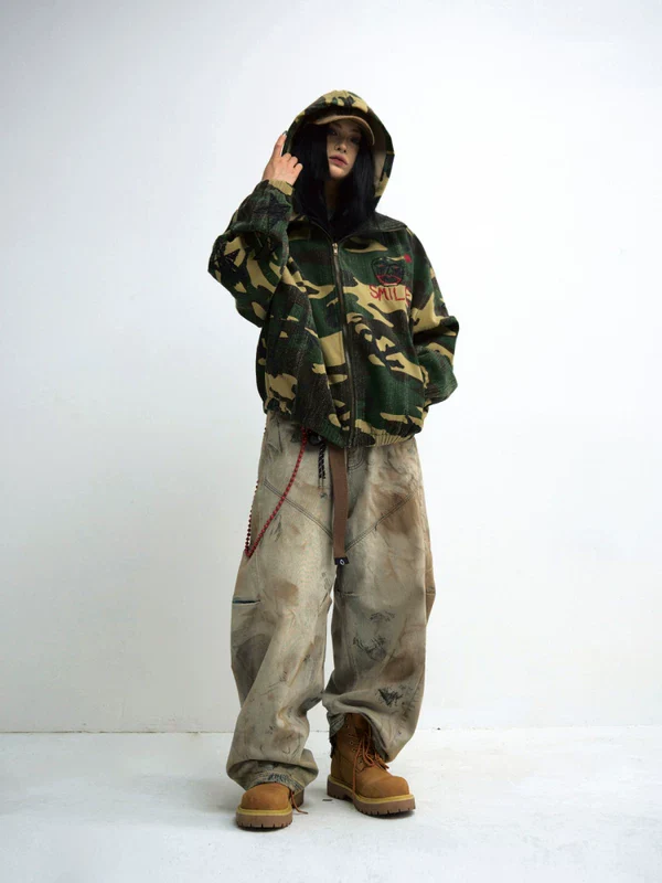 Distressed Wide-Leg Curved Denim Pants - Image 4