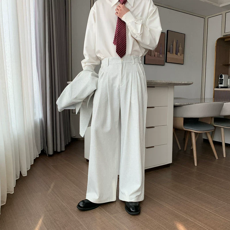 Double-Breasted Linen Jacket and Pants - Image 7