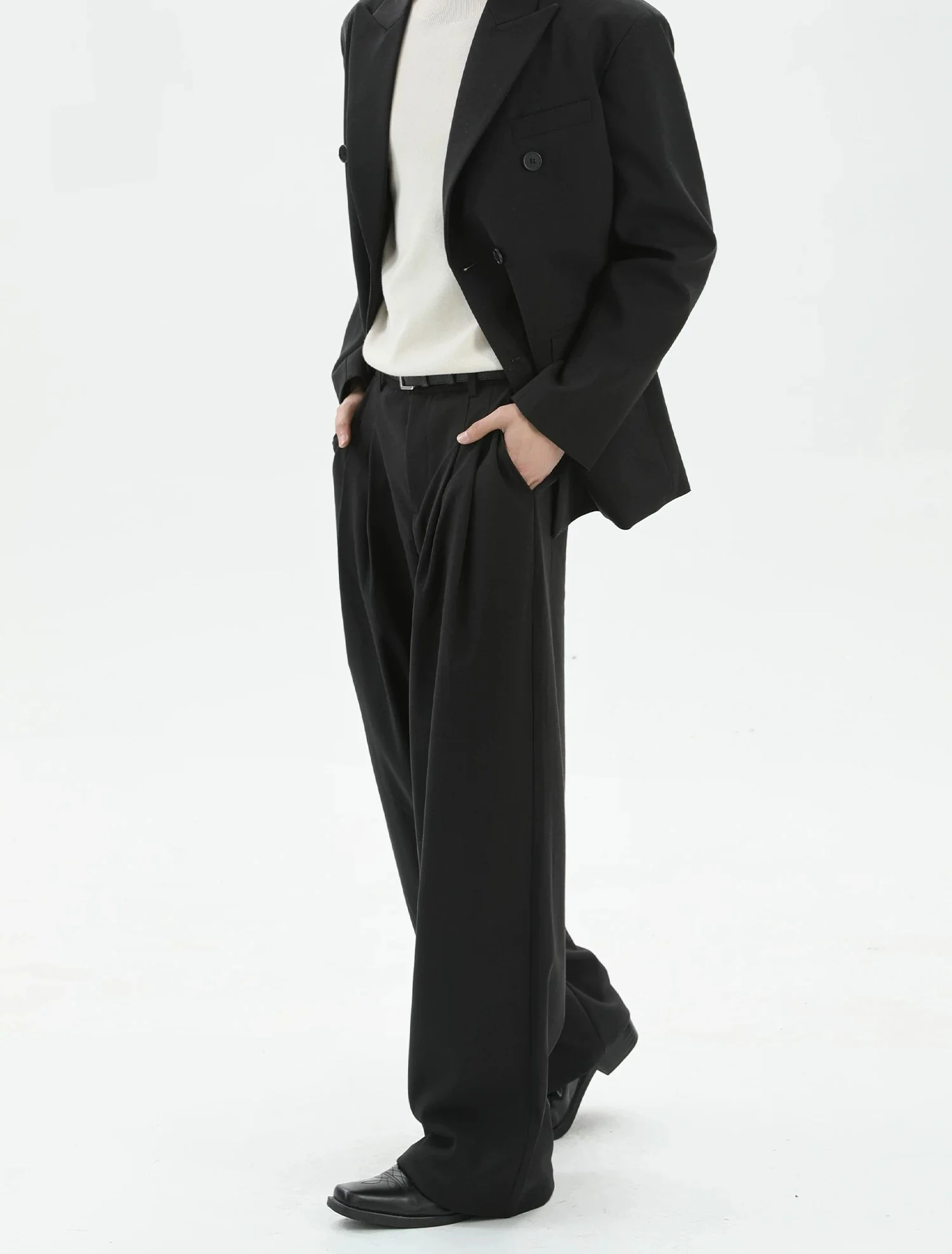 Double-Breasted Suit Jacket and Pants - Image 10