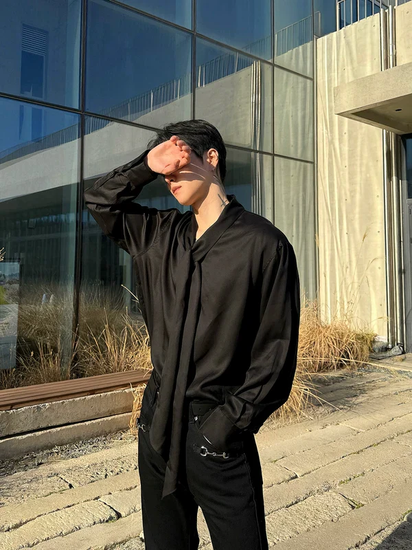Draped Long Sleeve Minimalist Shirt - Image 4