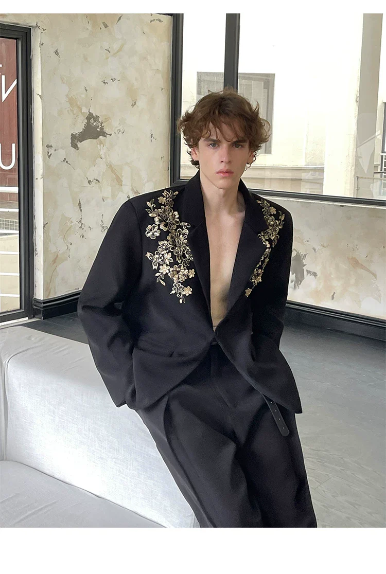 Floral Embroidered Blazer - Image 7