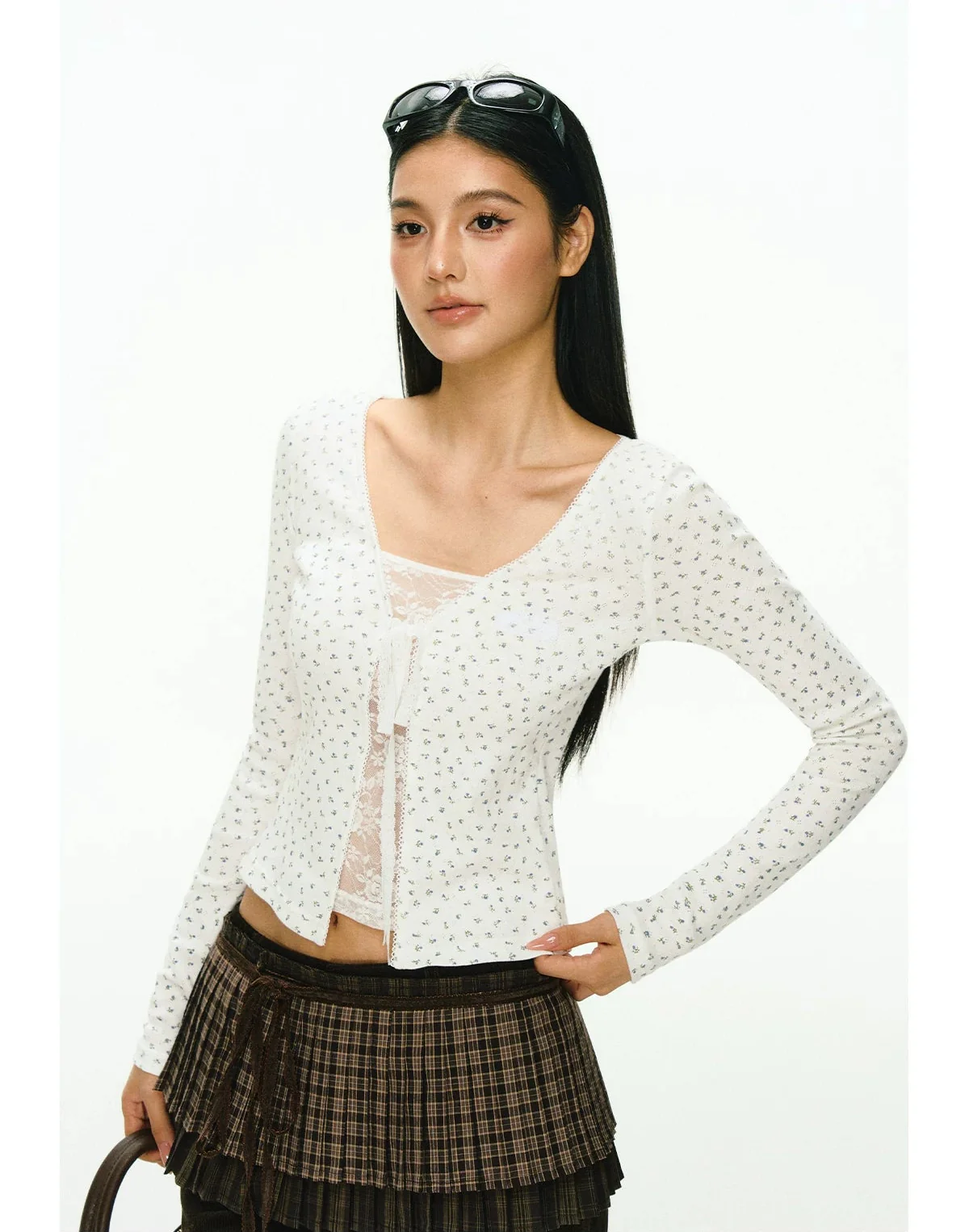 Floral V-Neck Long Sleeve Button Top - Image 5