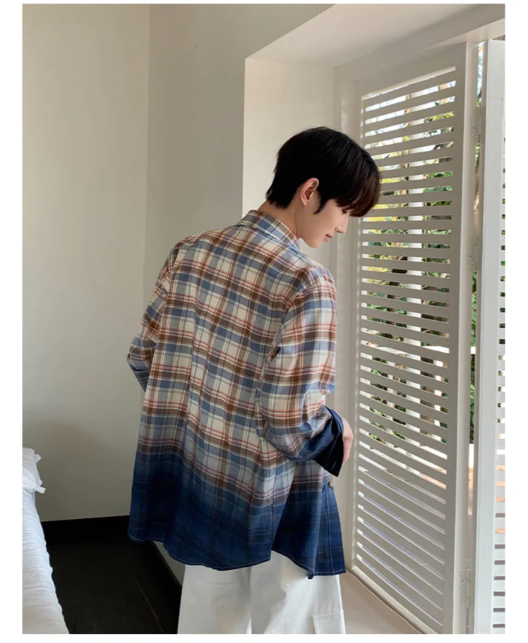 Gradient Color Long-Sleeve Plaid Shirt - Image 4
