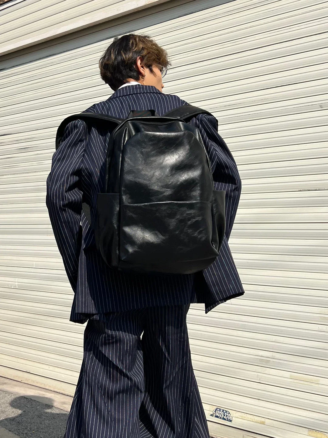 Large Capacity Leather Laptop Backpack - Image 4