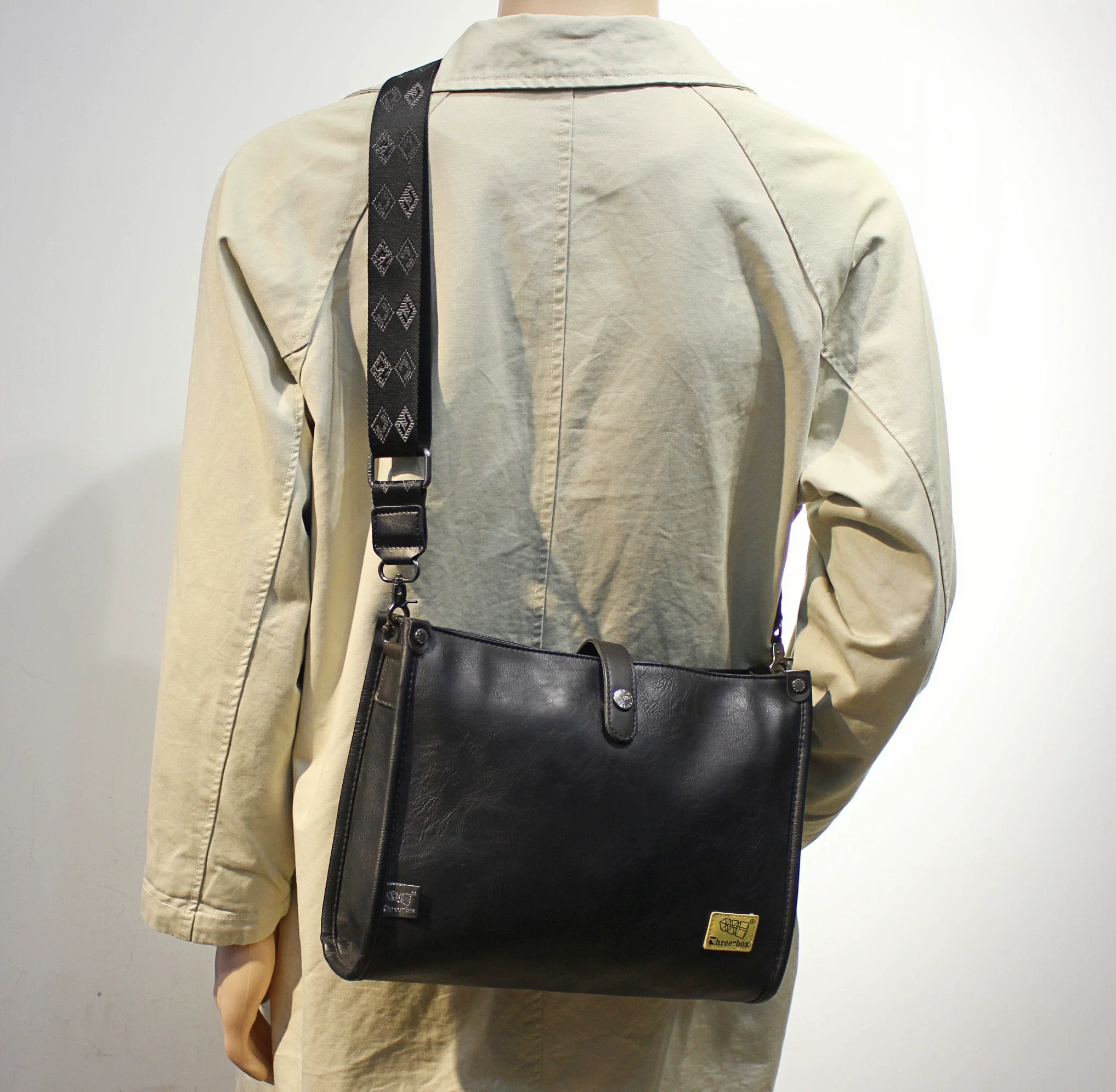 Leather Crossbody Messenger Bag - Image 5