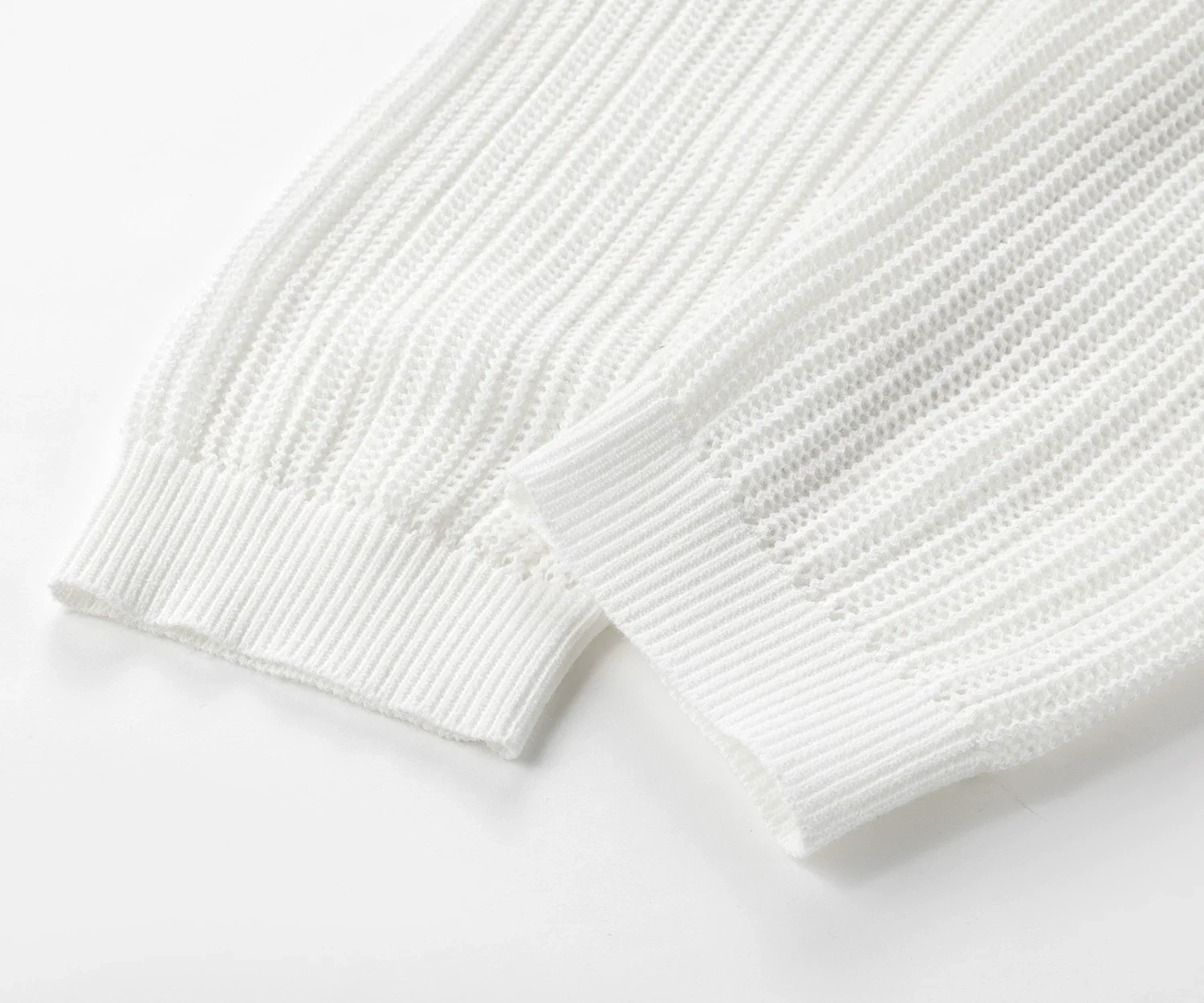 Lightweight Knit Pullover Sweater - Image 7