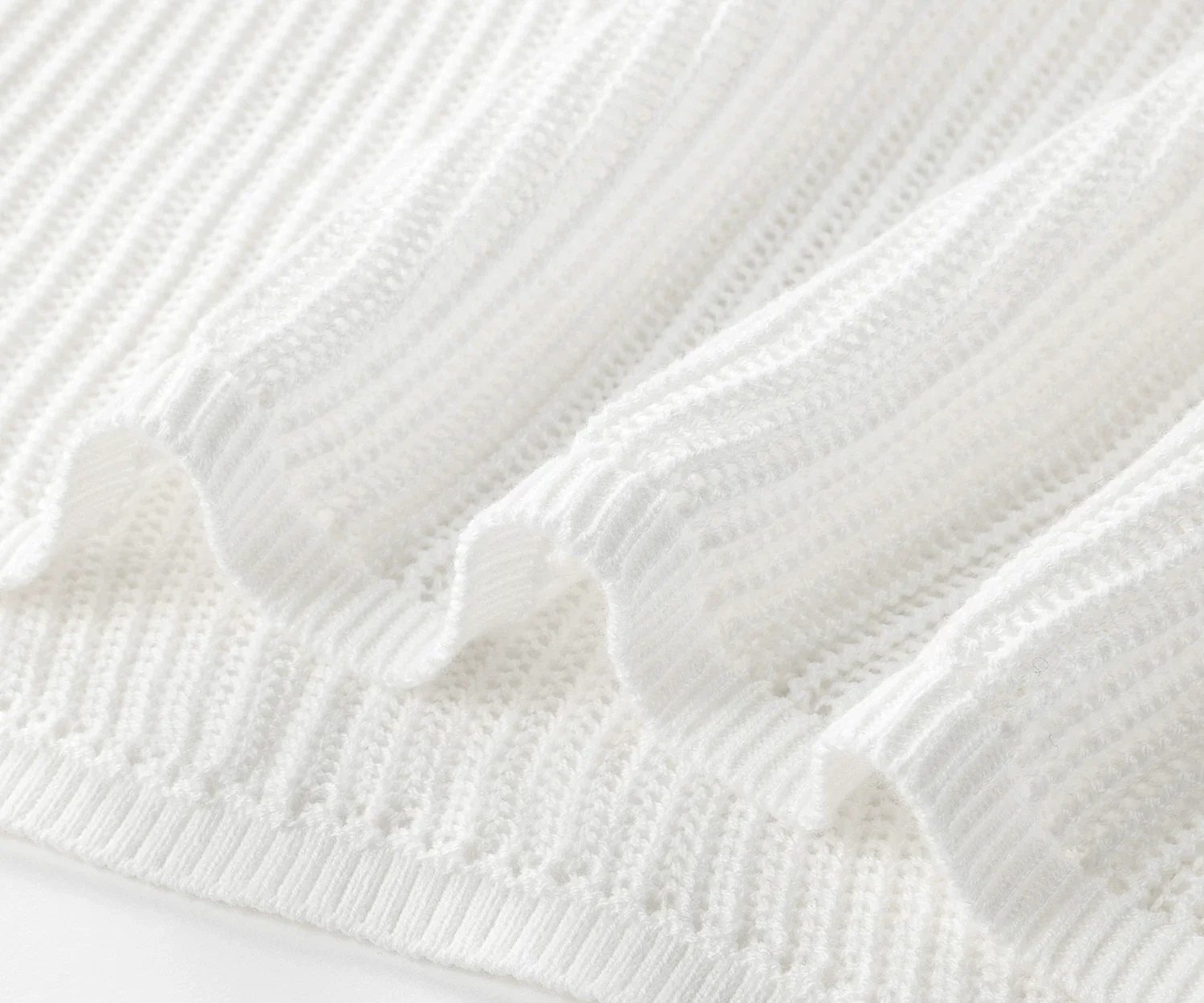 Lightweight Knit Pullover Sweater - Image 8