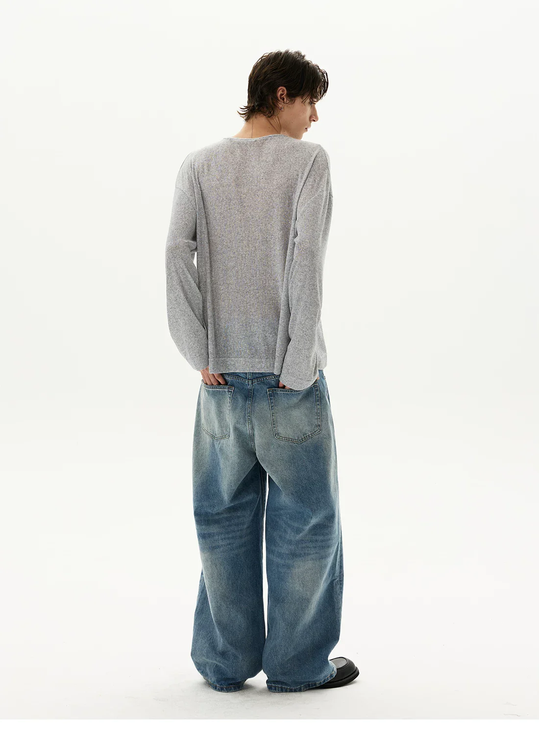 Long Sleeve Retro Henley T-Shirt - Image 9
