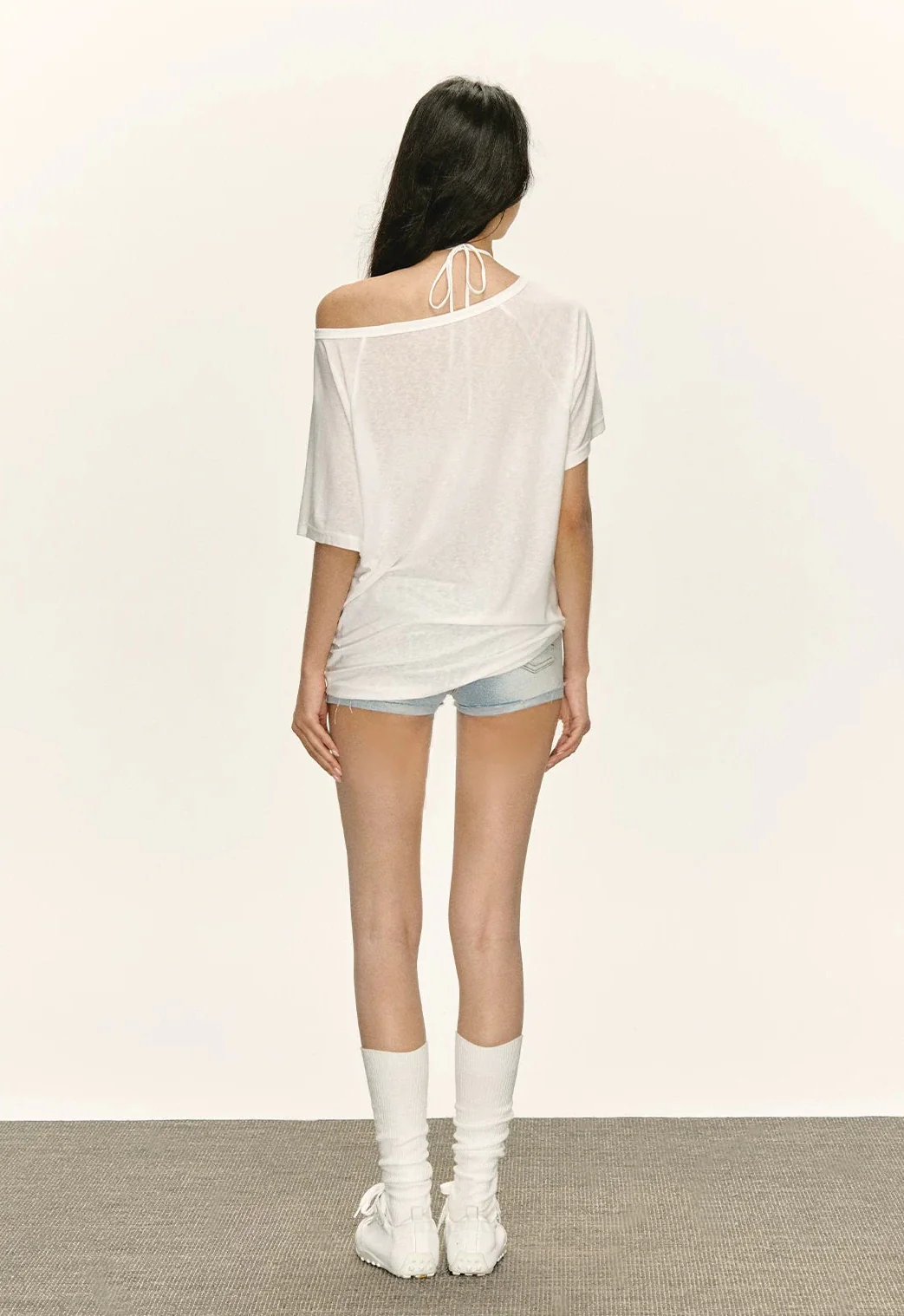 Loose Fit Short Sleeve Graphic T-Shirt - Image 7