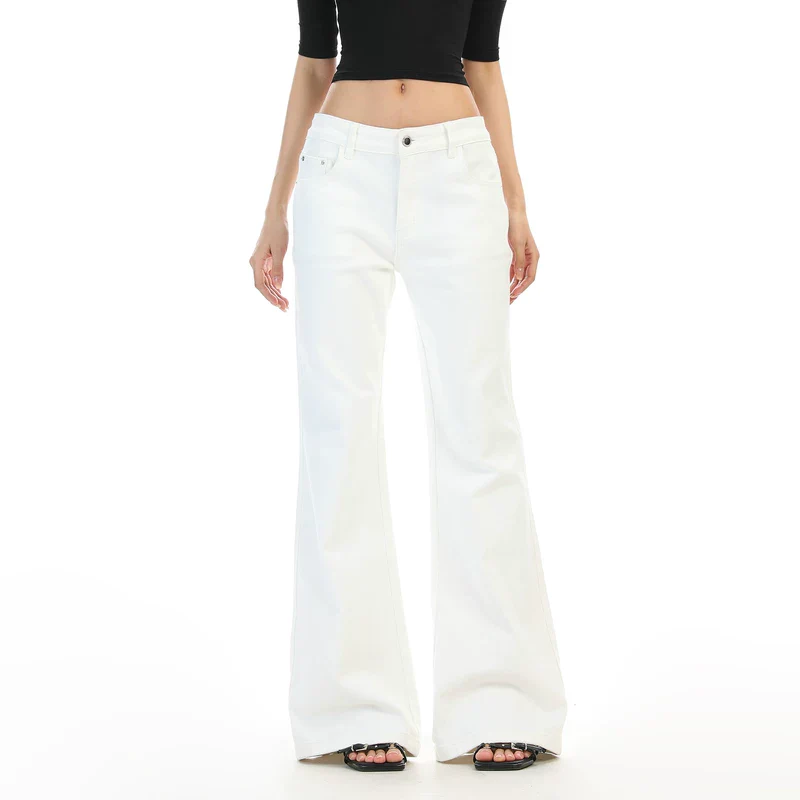 Low-Rise Flared Jeans - Image 5