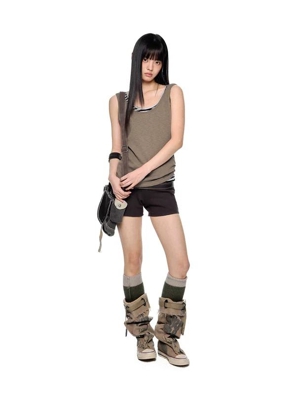 Low-Rise Slim Fit Casual Shorts - Image 6