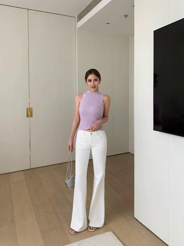 Low-Rise Stretch Slim Flared Pants - Image 7