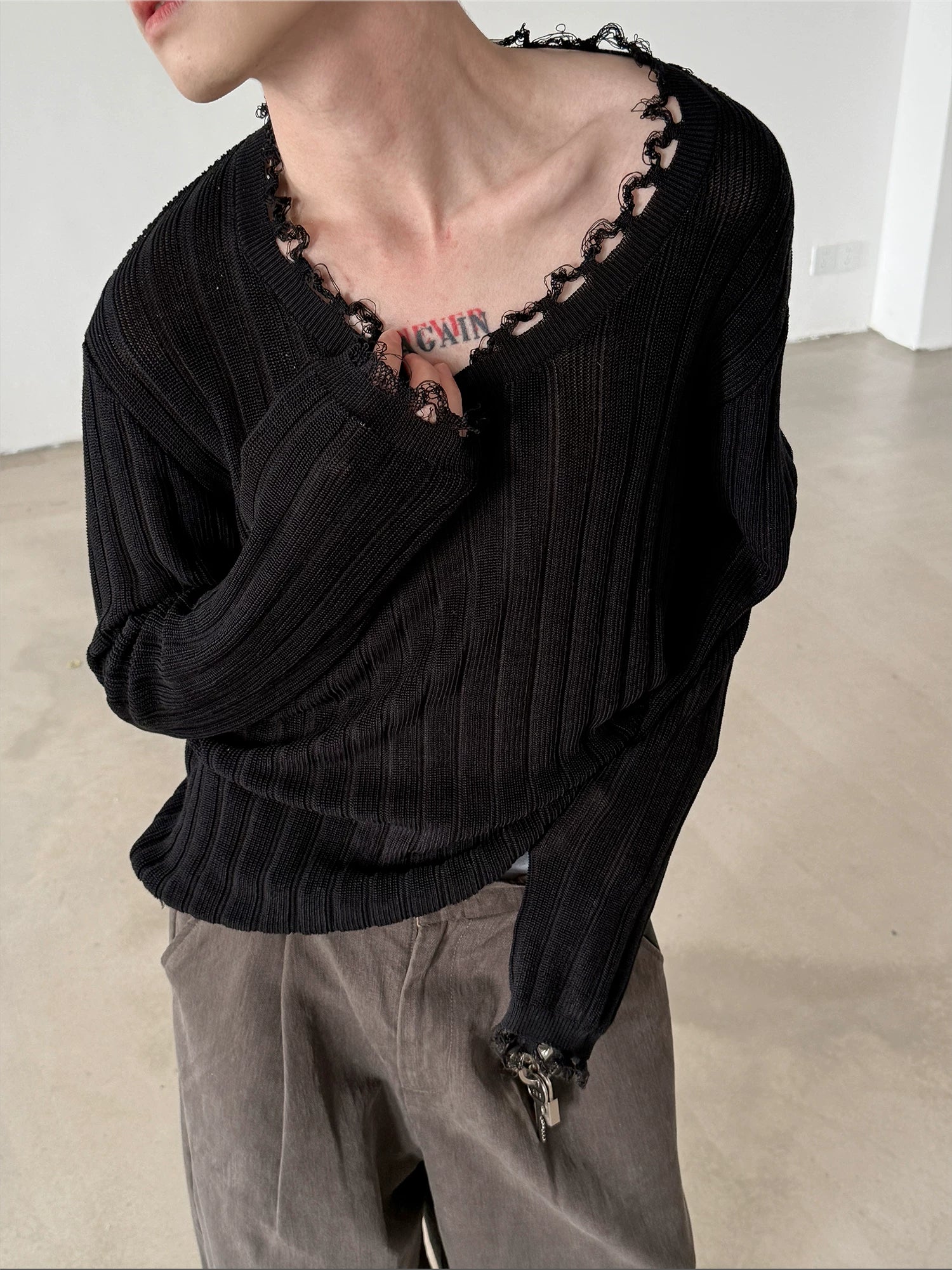 Lyocell Fringed Ripped Long-Sleeve Sweater - Image 9