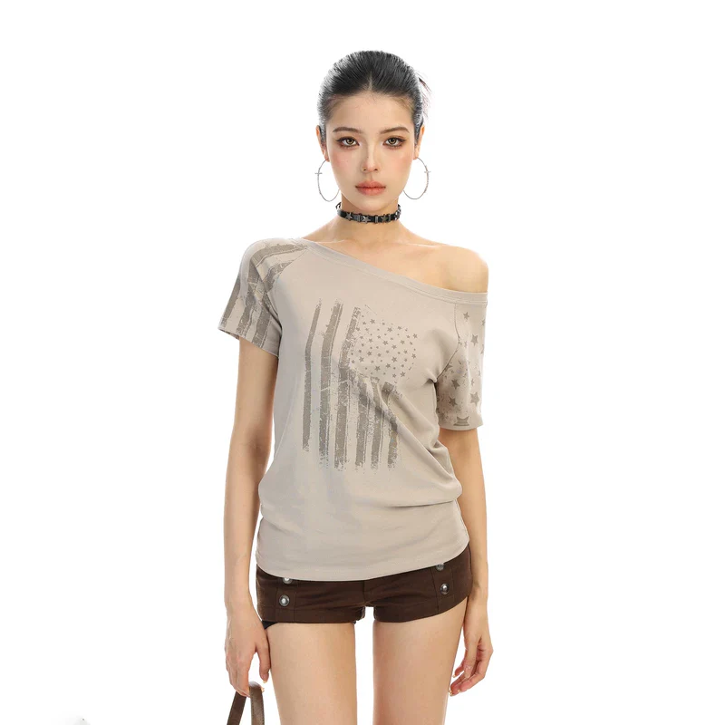 Off-Shoulder Flag Print Short Sleeve Top