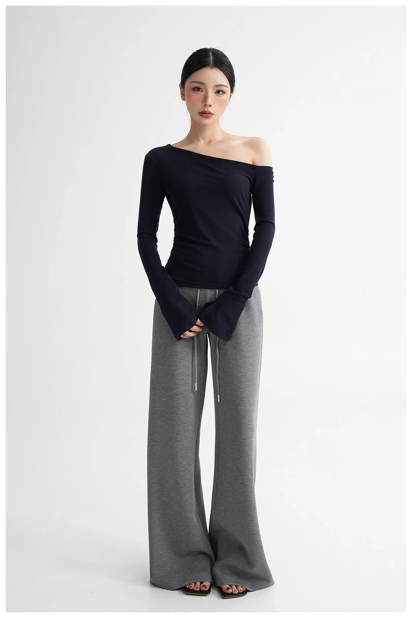 Off-Shoulder Long Sleeve Slim T-Shirt - Image 8