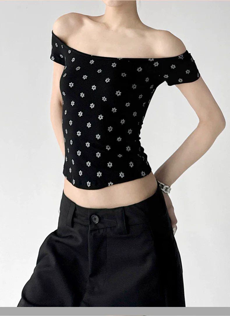 Off-Shoulder Ribbed Short Sleeve T-Shirt - Image 7