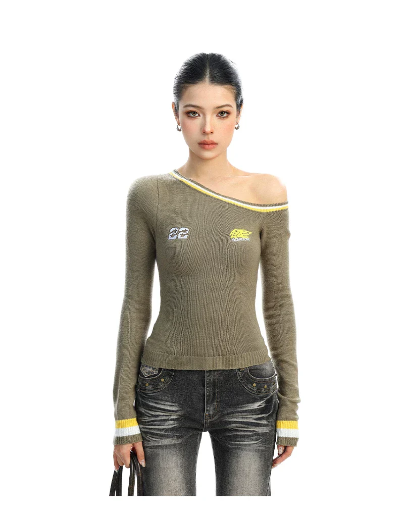 Off-Shoulder Sporty Knit Sweater - Image 4