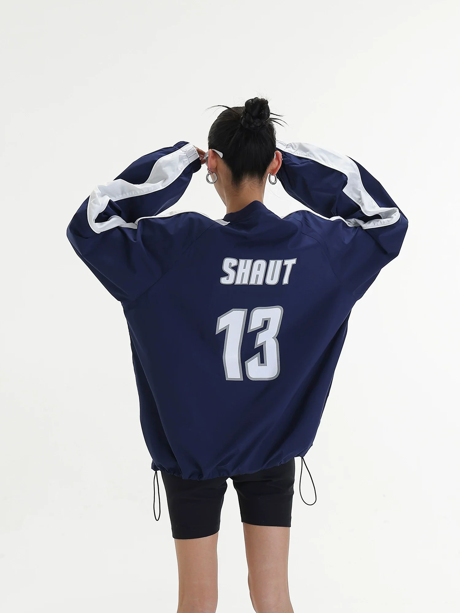 Oversized Sporty Windbreaker Pullover - Image 9
