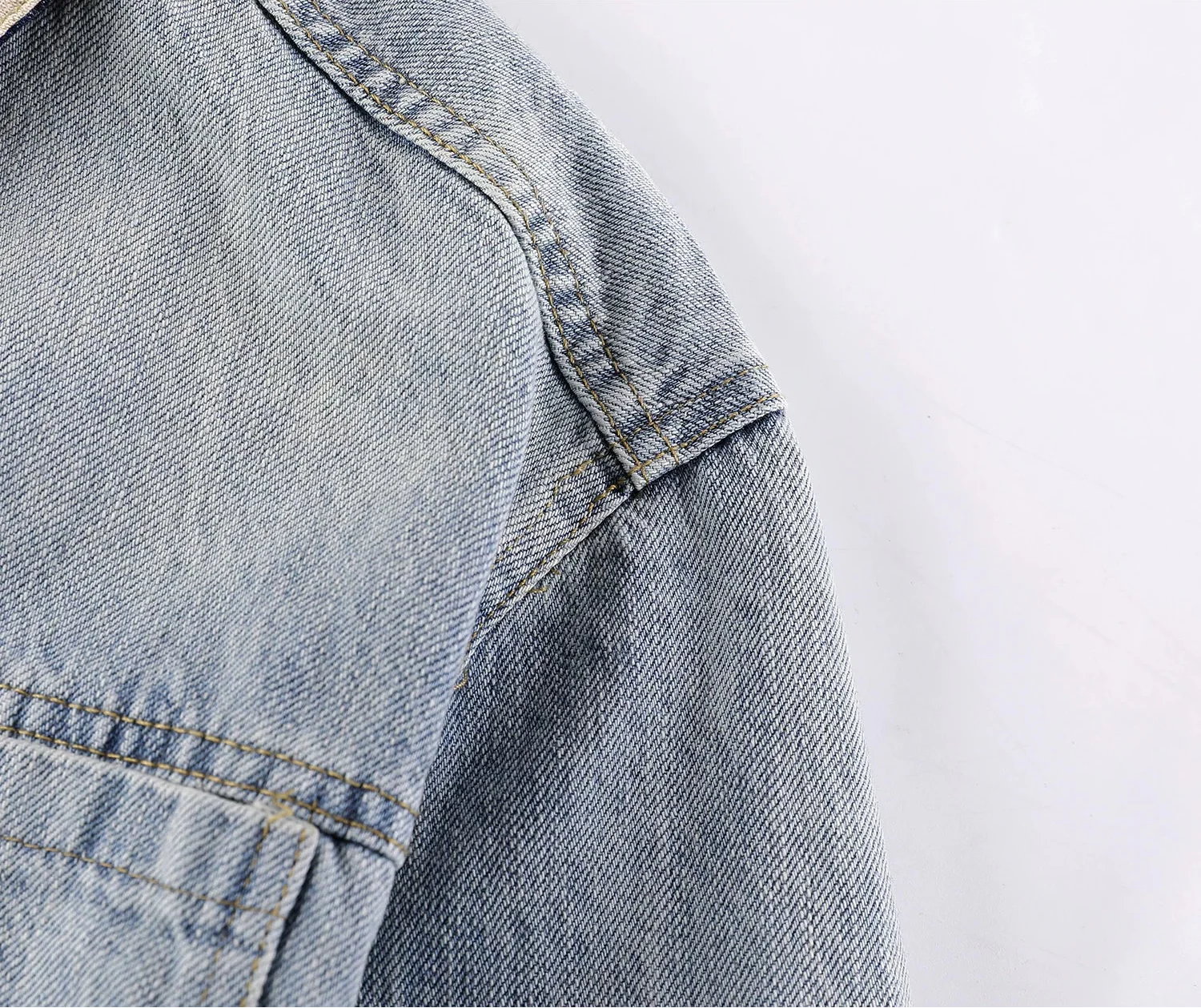 Contrast Collar Oversized Denim Jacket - Image 5