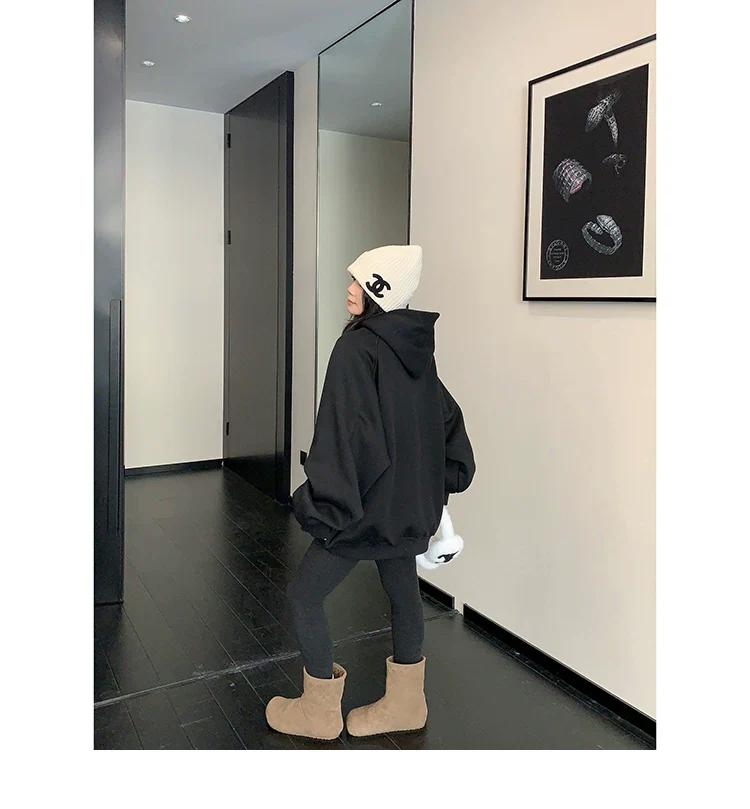 Oversized Embroidered Hooded Sweatshirt - Image 9