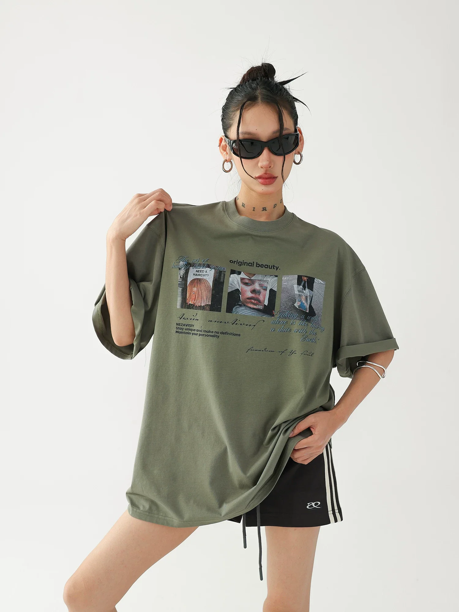 Oversized Graphic Print Short-Sleeve T-Shirt - Image 2