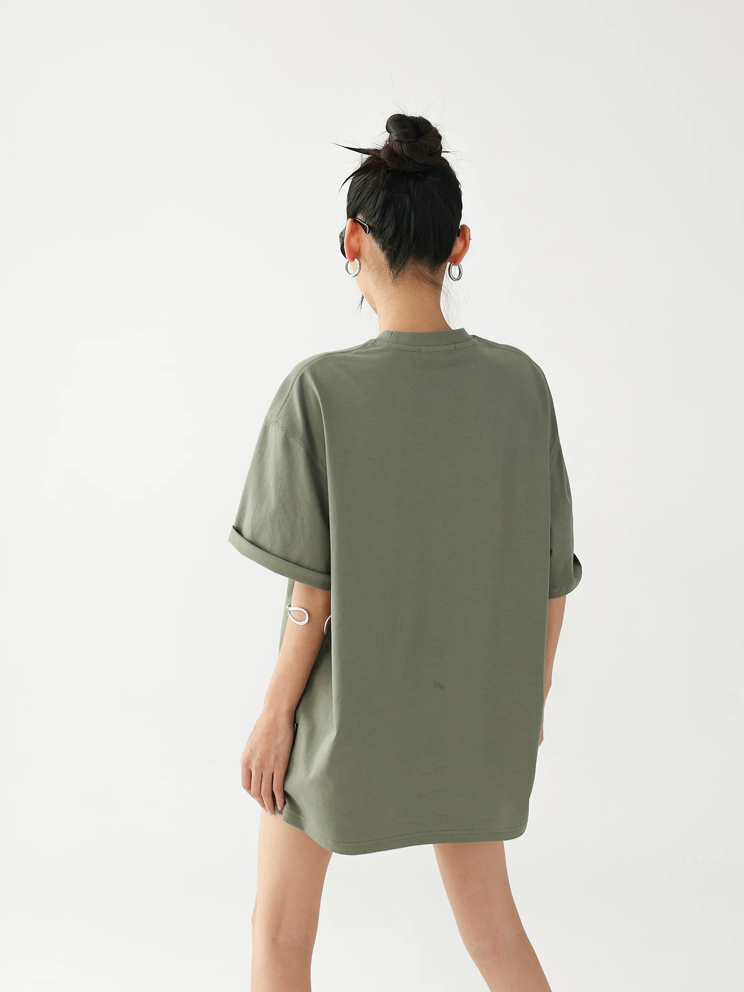 Oversized Graphic Print Short-Sleeve T-Shirt - Image 4
