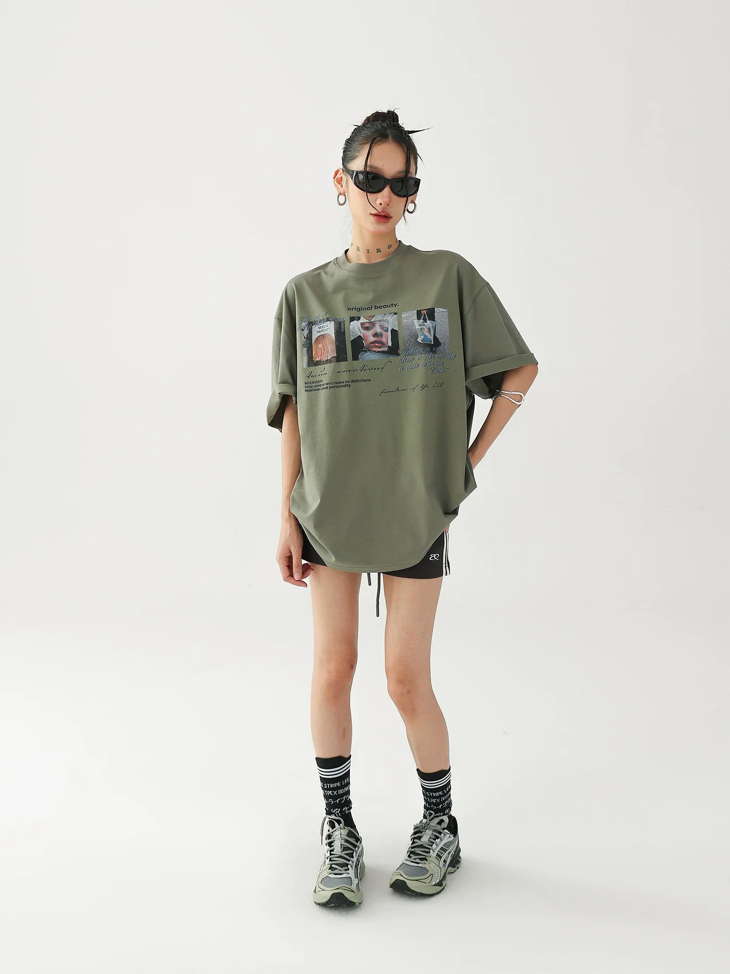 Oversized Graphic Print Short-Sleeve T-Shirt - Image 6