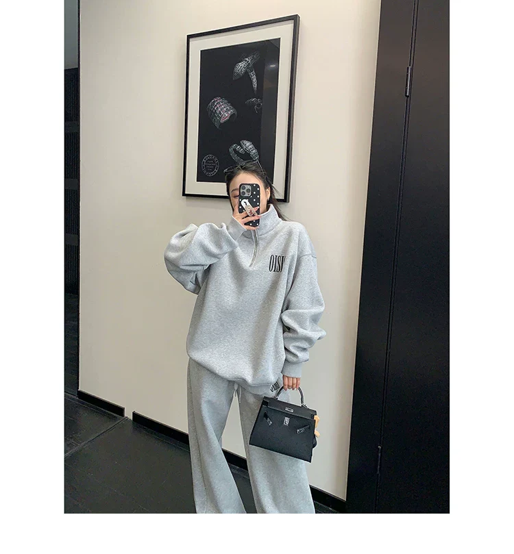 Oversized Half-Zip Sweatshirt - Image 10