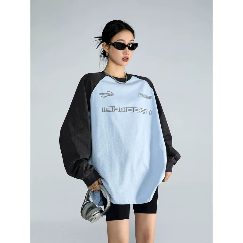 Oversized Raglan Sleeve Graphic Sweatshirt - Image 4