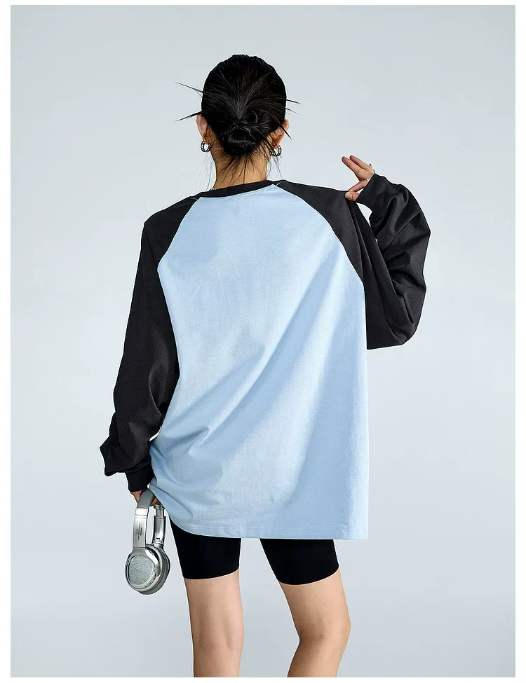 Oversized Raglan Sleeve Graphic Sweatshirt - Image 7