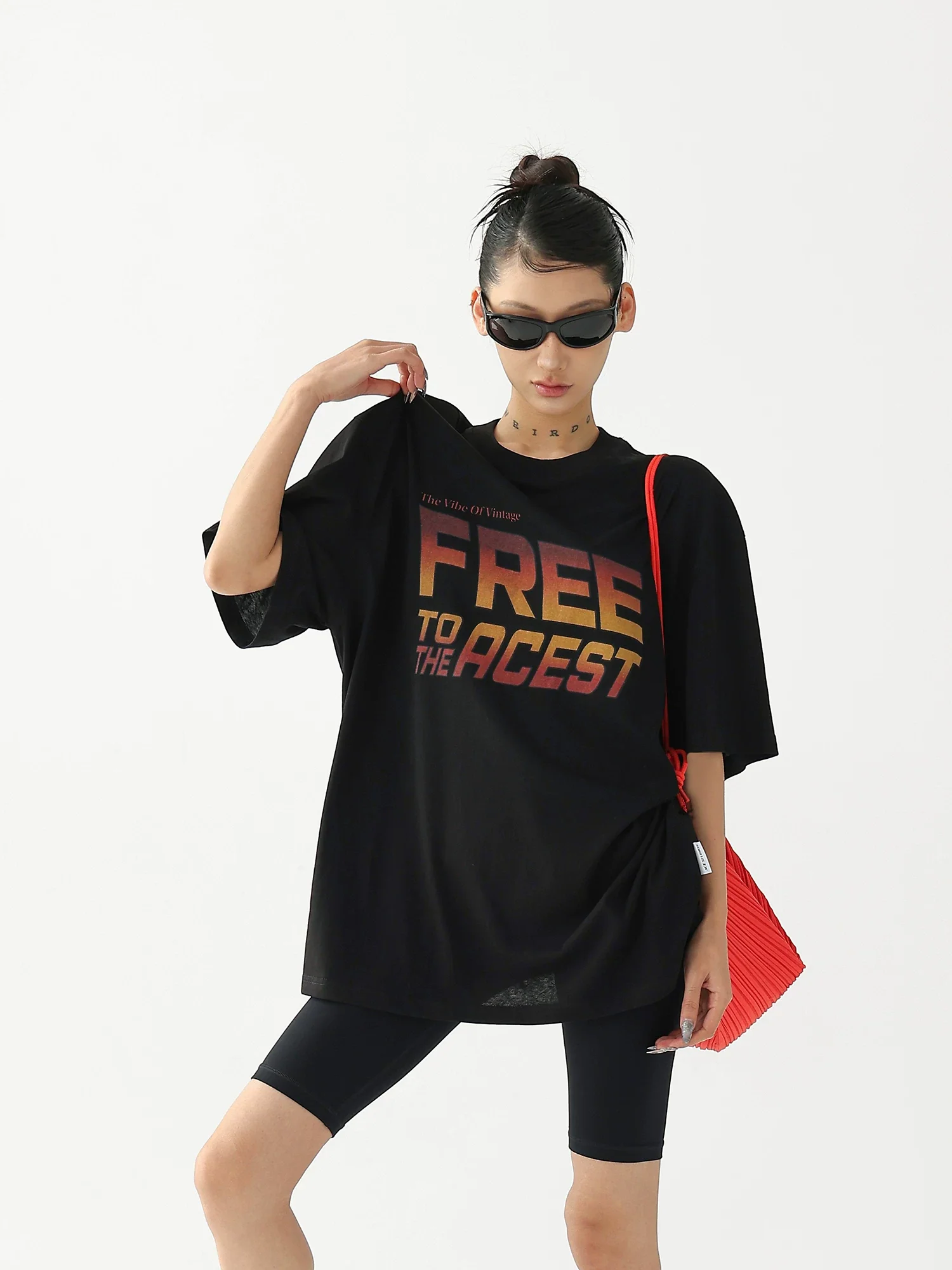 Oversized Retro Letter Print T-Shirt - Image 9