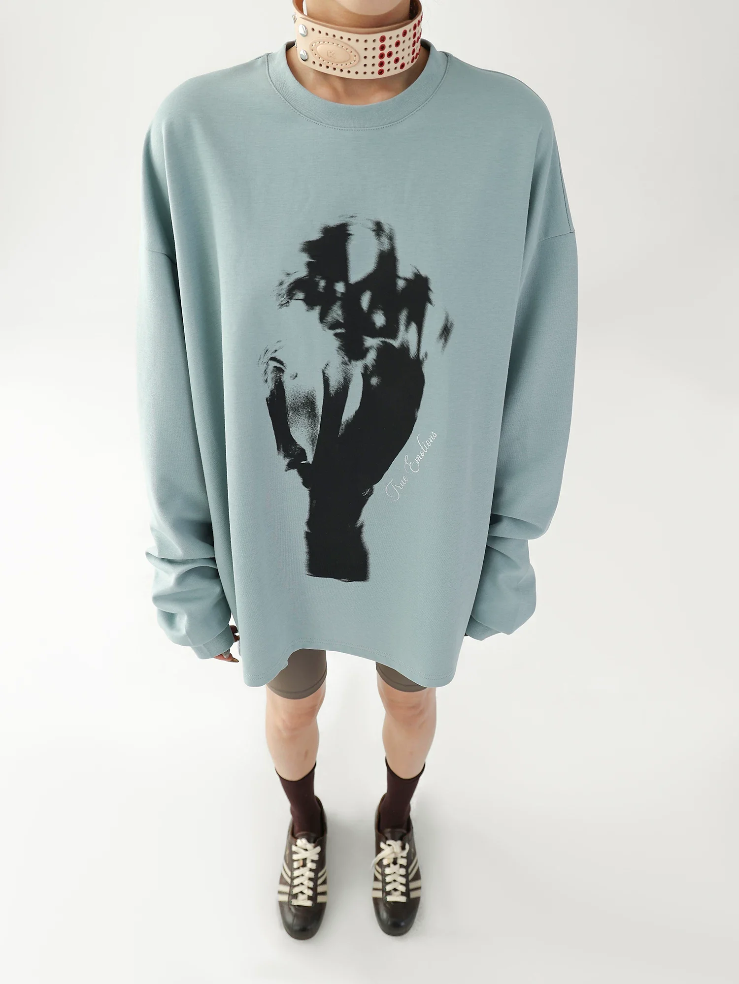 Oversized Retro Print Long-Sleeve Sweatshirt - Image 3