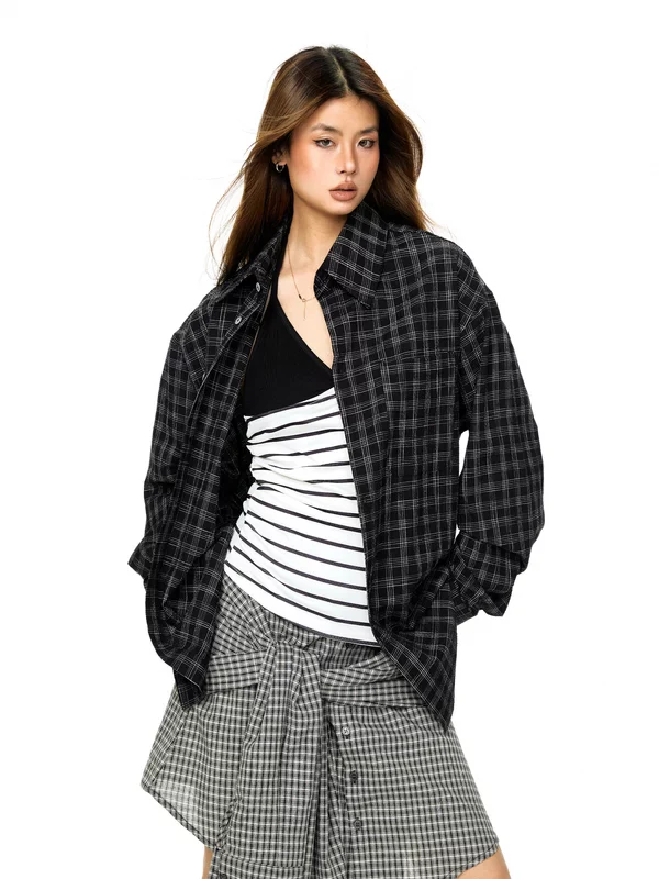 Plaid Collared Long Sleeve Button Up Shirt - Image 3