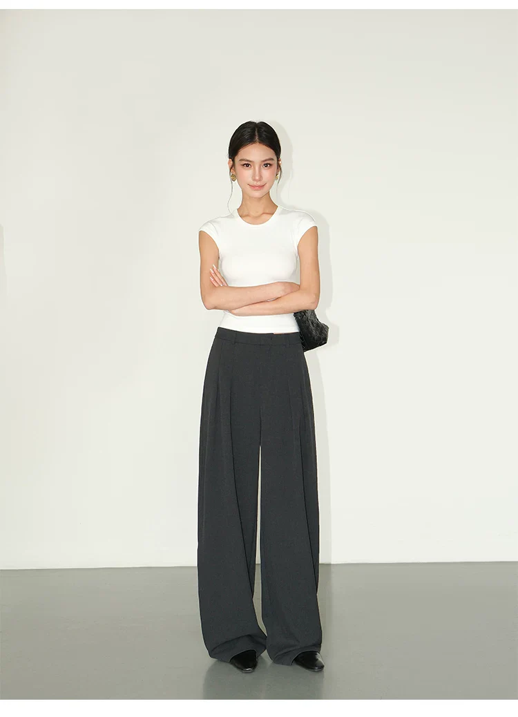 Pleated High-Waist Wide-Leg Pants - Image 7