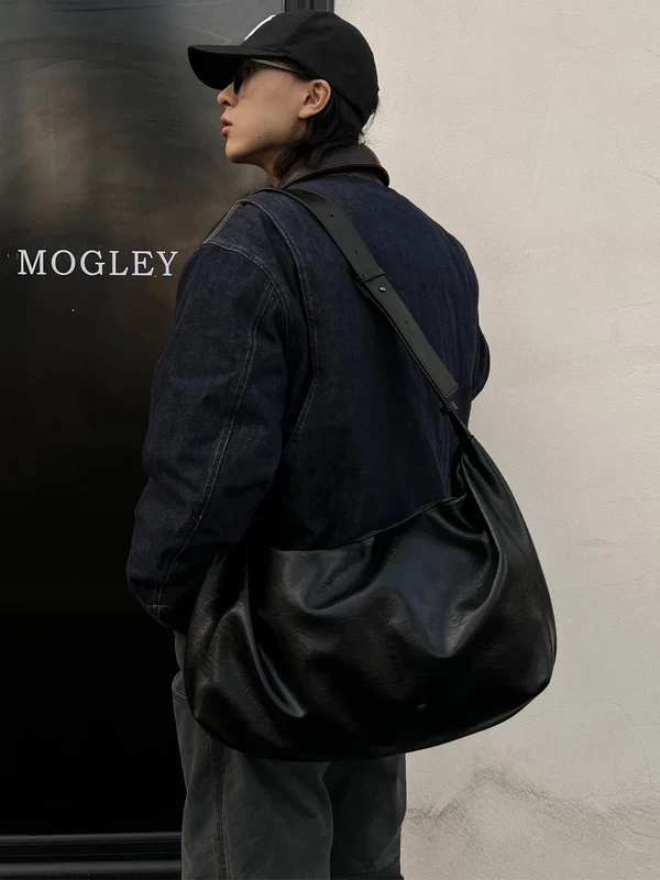 Leather Oversized Crossbody Hobo Bag - Image 3