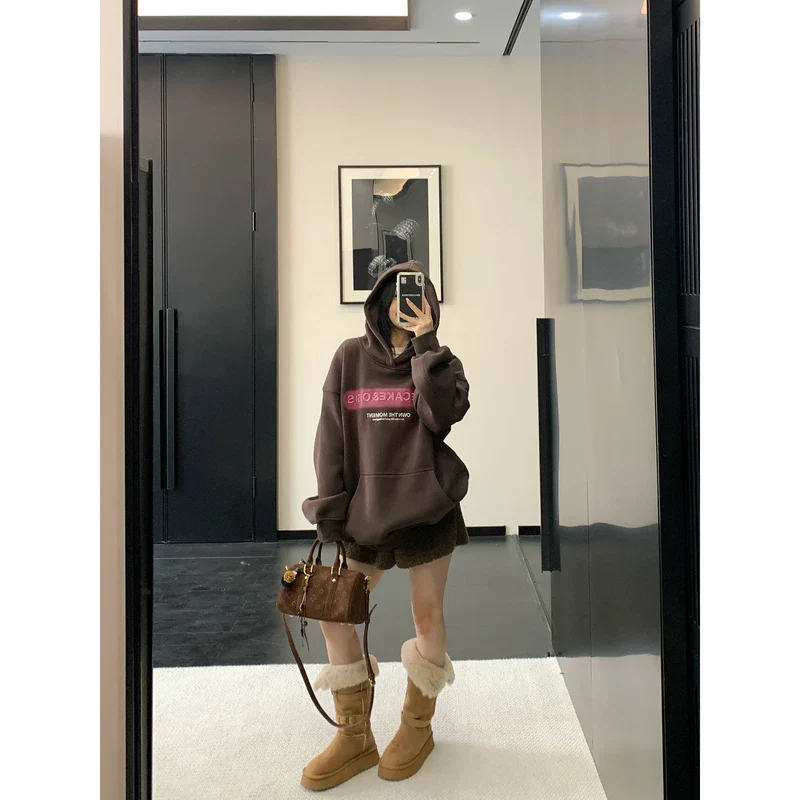 Relaxed Embroidered Hooded Sweatshirt - Image 7