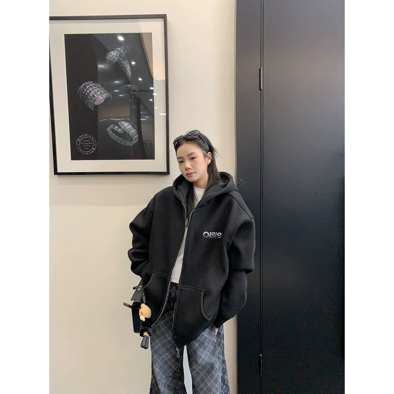 Relaxed Fit 3D Embroidered Zip Hoodie - Image 4