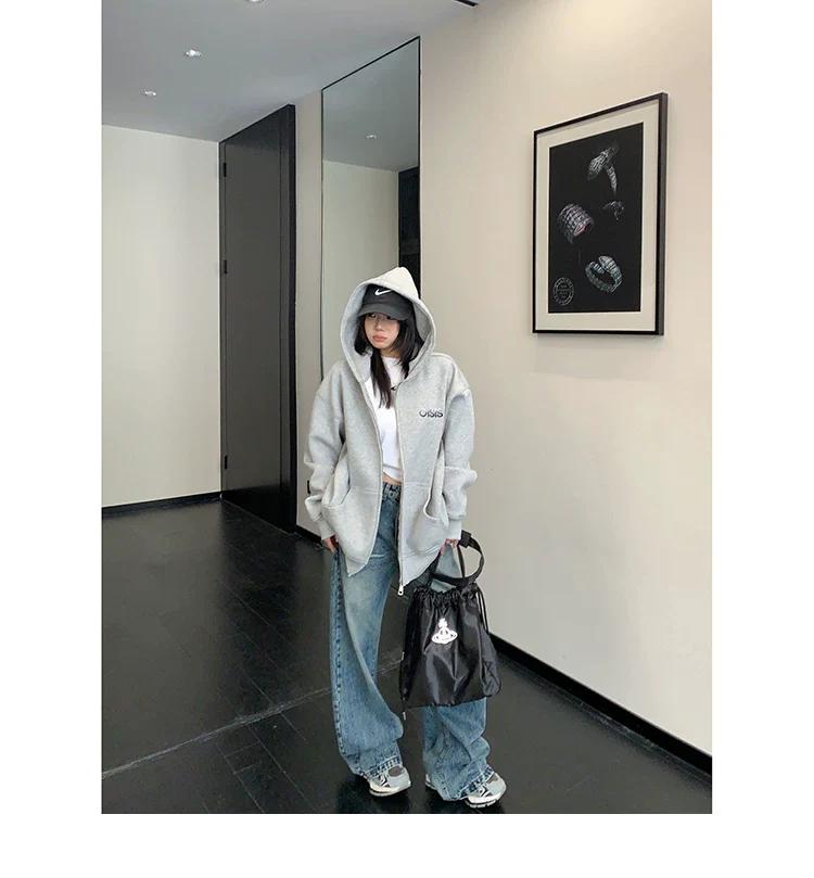 Relaxed Fit 3D Embroidered Zip Hoodie - Image 9