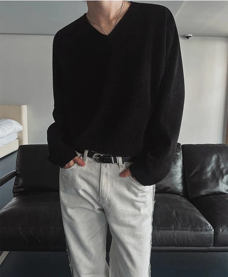 Relaxed Ribbed Long-Sleeve Pullover - Image 6