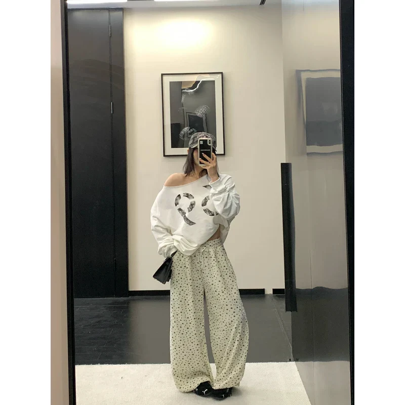 Relaxed Star Print Wide-Leg Knit Pants - Image 5