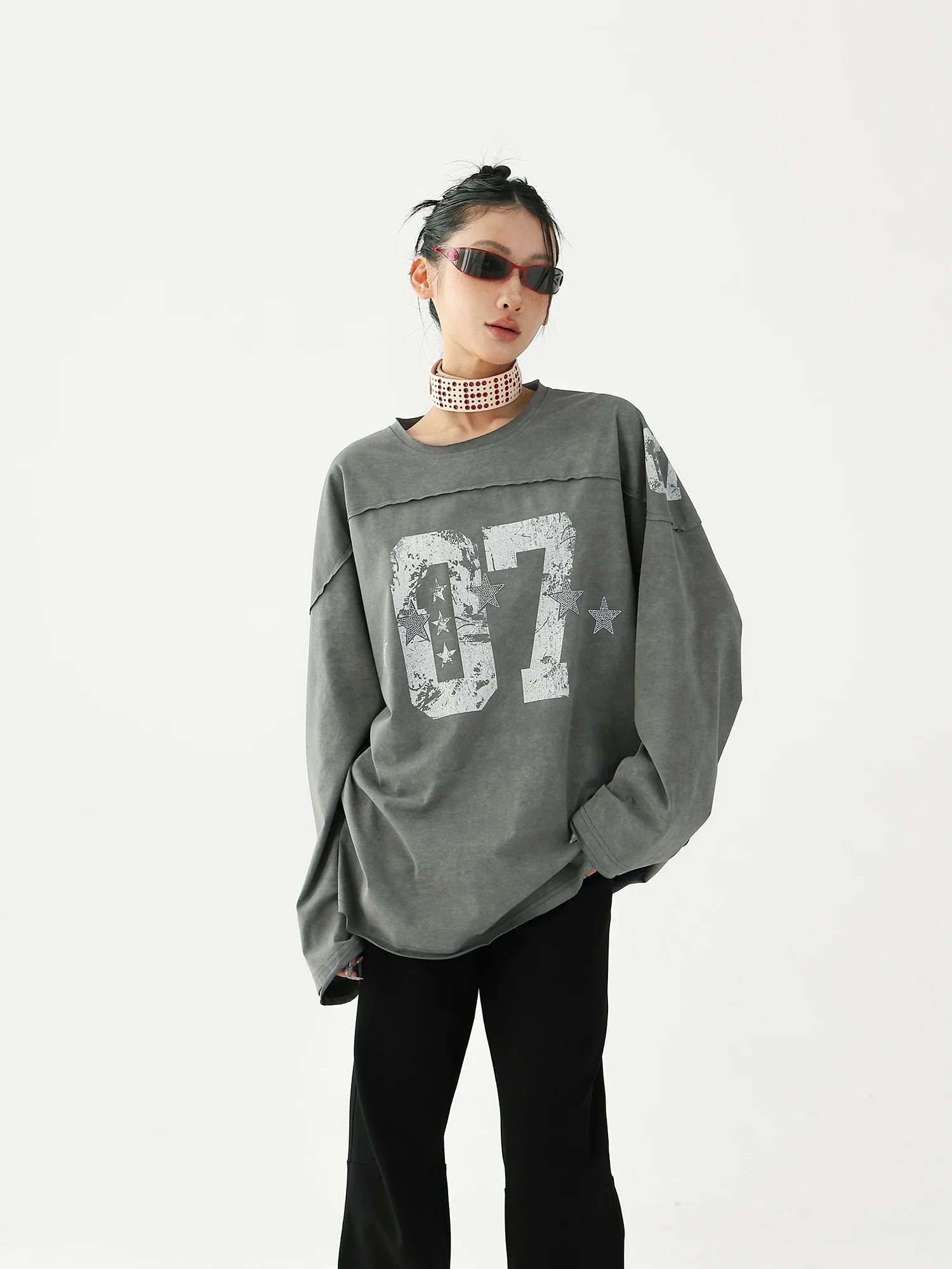 Retro 07 Oversized Long-Sleeve T-Shirt - Image 3