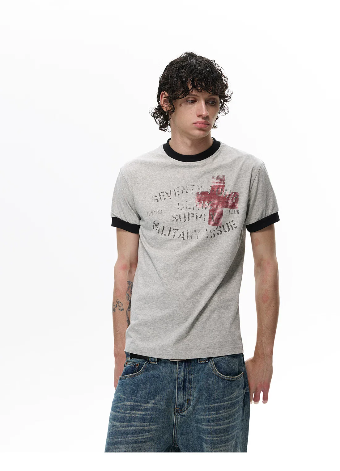 Retro Cross Graphic Slim Fit T-Shirt - Image 3
